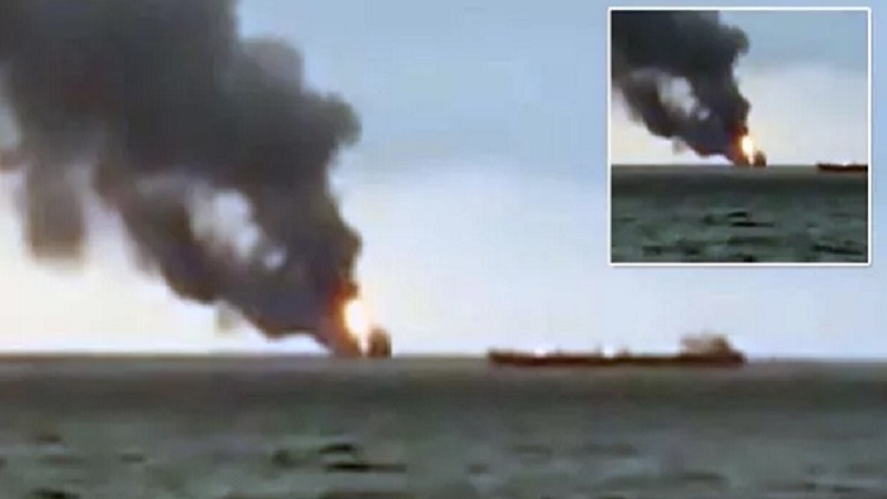 यूक्रेनी ड्रोन हमले में तबाह हुआ रूस का एक और युद्धपोत, काला सागर में उठी लपटें