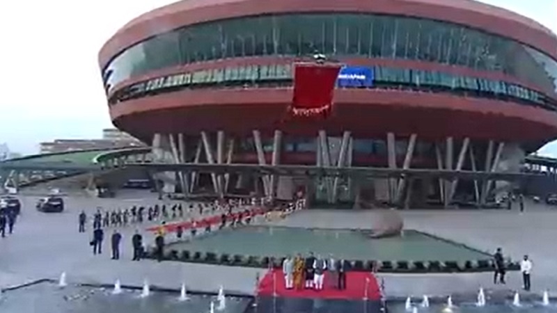 पीएम मोदी ने ड्रोन उड़ाकर किया ‘भारत मंडपम’ का उद्घाटन
