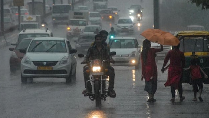 अरब सागर में बने चक्रवात ने रोकी मानसून की एंट्री...