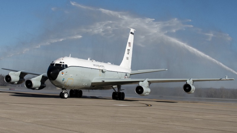 भारत, पाकिस्तान के पास पास से गुजरा अमेरिका का परमाणु बम सूंघने वाला महाशक्तिशाली प्लेन? 