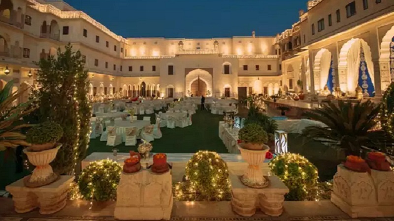 जयपुर में है भारत के सबसे महंगे होटलों में से एक...! कमरे और कीमत देखकर फटी रह जाएंगी आंखें