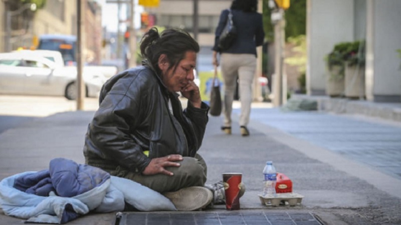 खालिस्तानियों से यारी पड़ रही भारी ! कनाडा में भुखमरी...70 लाख लोगों की प्लेटें खाली