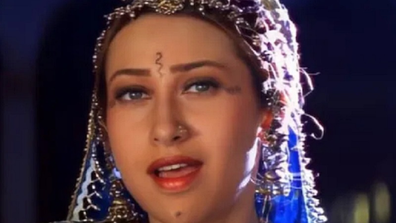 Karisma Kapoor : करिश्मा कपूर की कार्बन काॅपी है यह लड़की...देखकर घूम जाएगा सिर