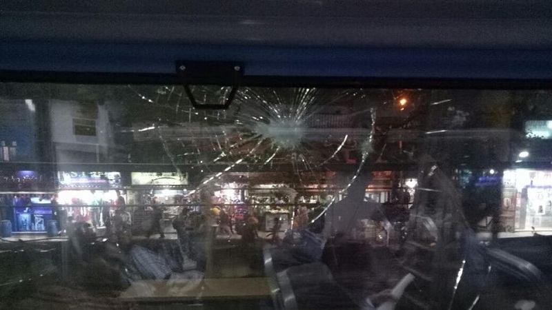 वंदे भारत के बाद अब जयपुर-उदयपुर इंटरसिटी ट्रेन पर हमला, पथराव कर तोड़ दिए शीशे 