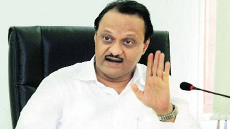 रोटी पलटने में माहिर चाचा शरद पवार का चिमटा छीन भागे अजित!