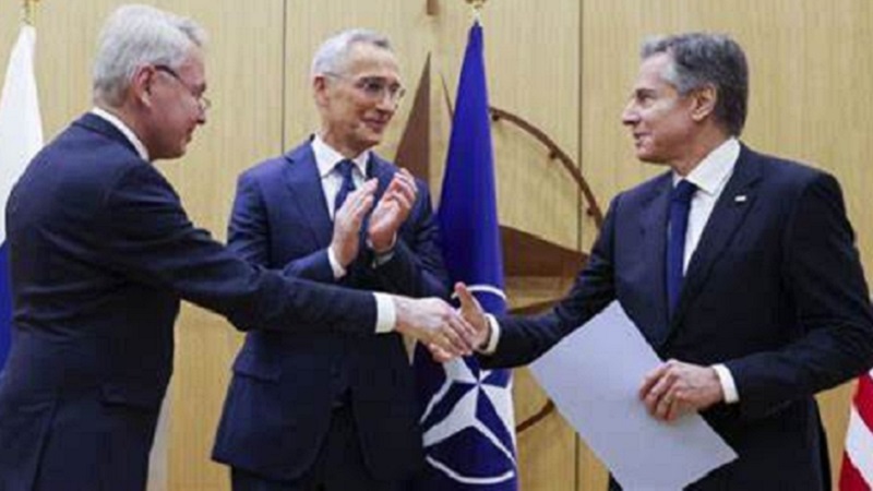 छिड़ेगी नई जंग? पुतिन की धमकियों को नजरअंदाज कर नाटो में शामिल हुआ रूस का ये पड़ोसी