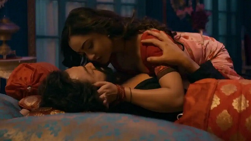 वेब सीरिज में बोल्ड सीन्स की झड़ी लगा रहीं टीवी की संस्कारी बहुएं 