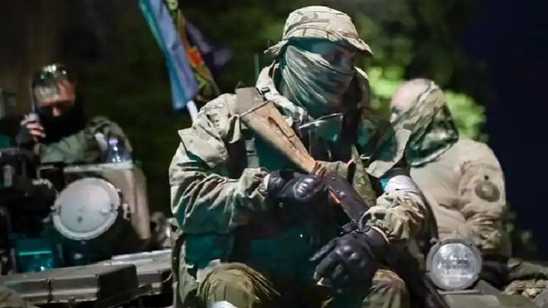 पुतिन के दुश्मन को ‘जहर’ देने का इनाम, रूसी राष्ट्रपति का ये खास शख्स बन सकता है नया वैगनर चीफ !