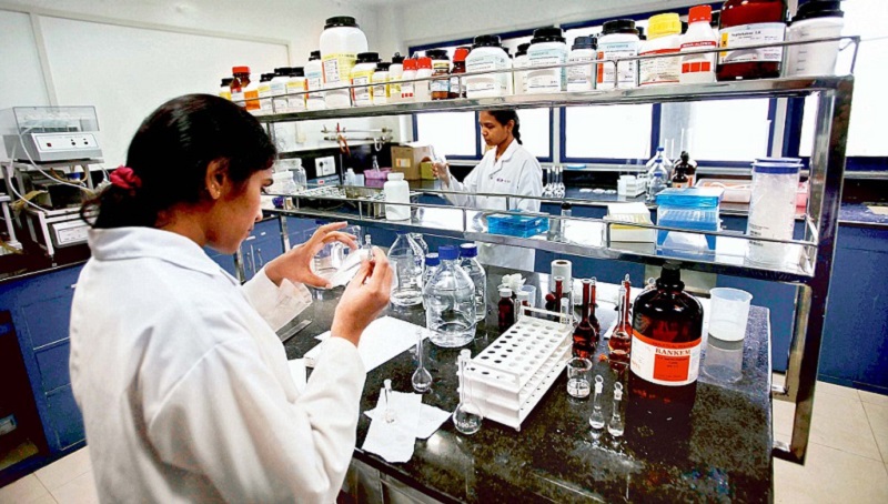 कुछ देशों की बायोलैब में बन रहे महाविनाशक वायरस..! भारत, चीन, ताइवान के अलावा कौन-कौन शामिल इस घातक रेस में