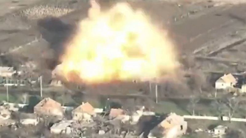 Russia Ukraine War : यूक्रेन पर टूट पड़ा रूस..! क्रेमलिन पर अटैक के बाद दागे 24 ड्रोन