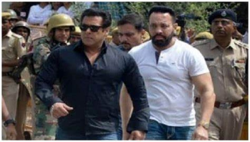 सलमान की सिक्योरिटी और टाइटः घर के बाहर एक्सट्रा फोर्स, ग्राउंड इवेंट्स पर न जाने की हिदायत