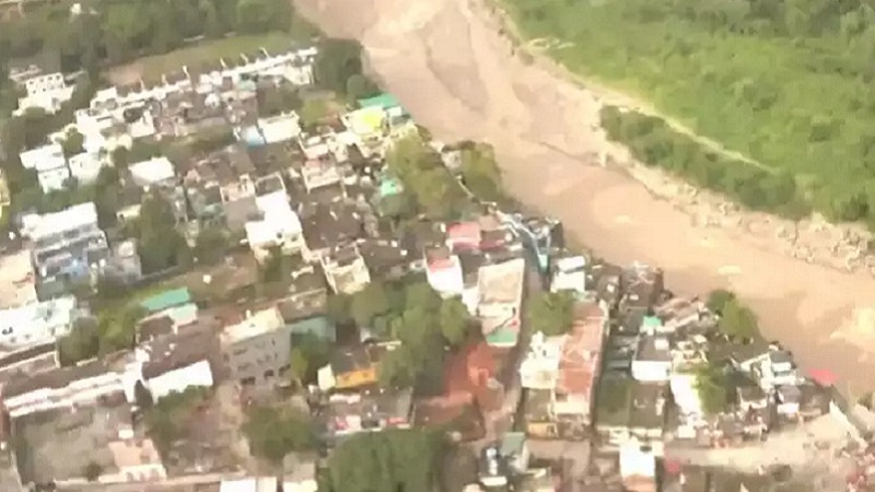 उत्तराखंड में भारी बारिश की चेतावनी, 6 जिलों के लिए मौसम विभाग का रेड अलर्ट