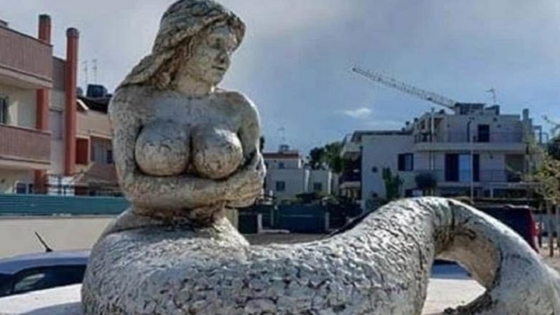 इटली में इस ‘जलपरी’ को लेकर छिड़ी है अनोखी जंग