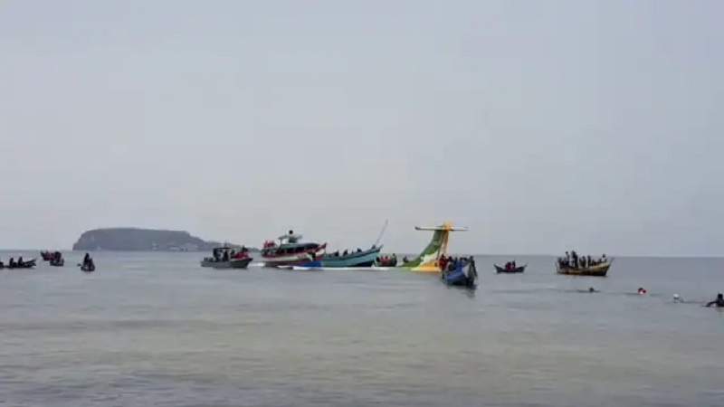 तंजानिया के विक्टोरिया झील में गिरा विमान, 19 लोगों की मौत