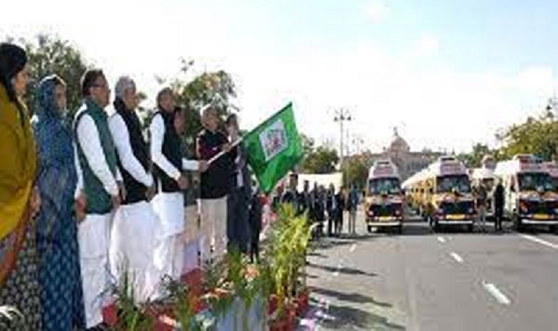 मेडिकल सेवाओं में सिरमौर राजस्थान: मुख्यमंत्री ने 167 नवीन एम्बुलेंस को दिखाई हरी झंडी, एम्बुलेंस निरीक्षण मोबाइल एप का लोकार्पण