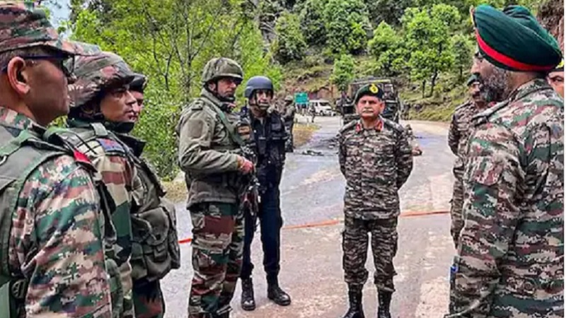 Surgical Strike : भारत कर सकता है एक और सर्जिकल स्ट्राइक...! खौफ के मारे पाकिस्तान की उड़ी हवाइयां