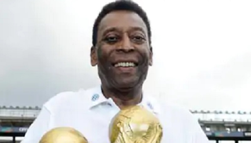 दिग्गज फुटबॉलर पेले की हालत नाजुकः दोस्त और परिजनों का अस्पताल में तांता, बेटी ने पोस्ट की फोटो