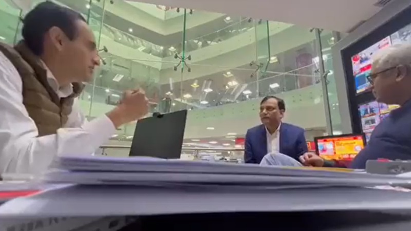 ‘बाॅस...बवाल हो जाएगा!’ सर्वे का ये लीक वीडियो मचा रहा बवाल, जानिए ऐसा क्या दिखा दिया