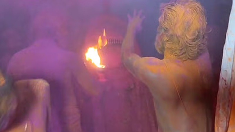 महाकाल मंदिर में हादसा: भस्म आरती के समय लगी आग, 14 लोग घायल