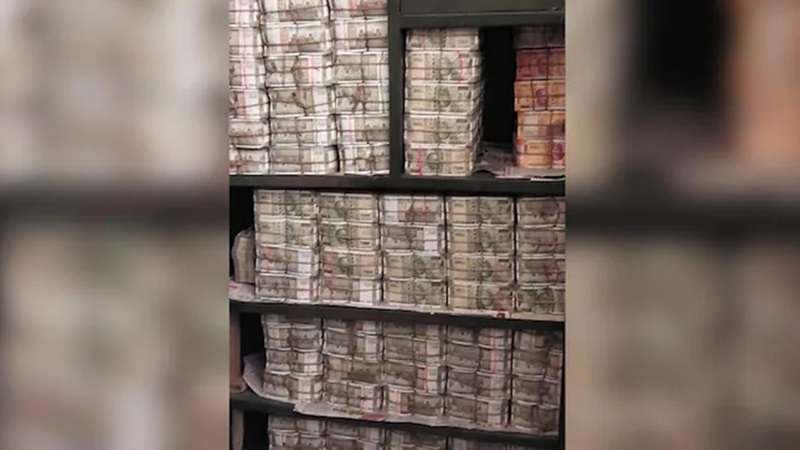 आयकर विभाग के छापों में ओडिशा में 220 करोड़ से ज्यादा की नकदी बरामद, पीएम मोदी ने कसा तंज