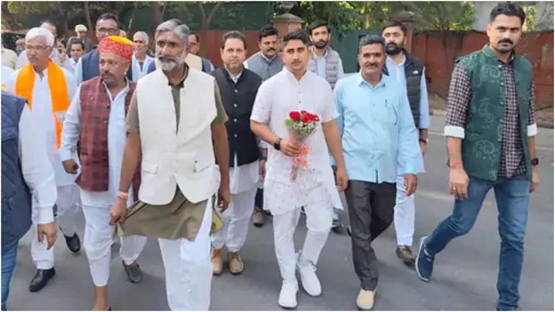 राजे ने फिर दिखाई ताकत, भाजपा कार्यालय की बढ़ाई गई सुरक्षा