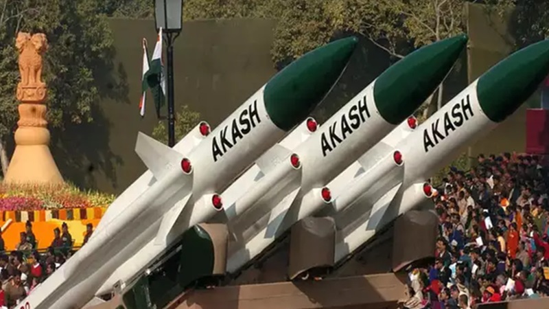 आर्मेनिया के बाद ब्राजील, मिस्र और फिलीपींस को चाहिए आकाश मिसाइल, भारत के ब्रह्मास्त्र की मुरीद हुई दुनिया