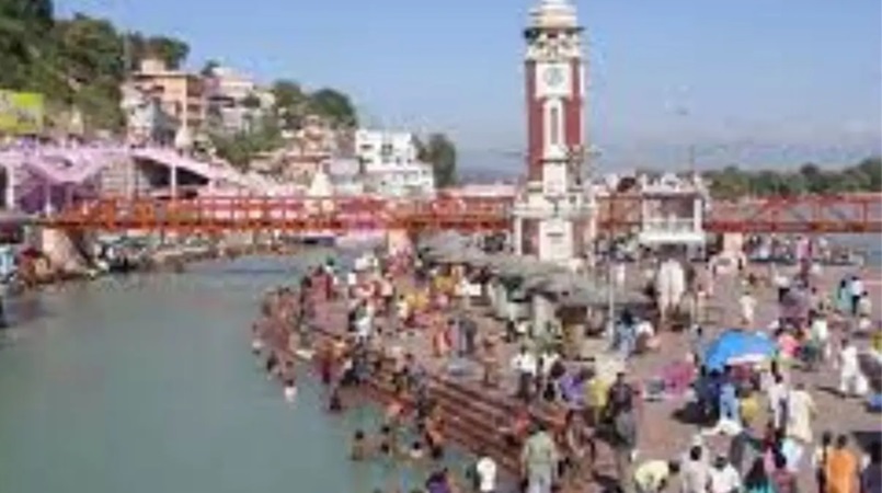 कमरा लेने पहुंचा था किशोर... लॉज मालिक ने बंधक बनाकर की हद पार