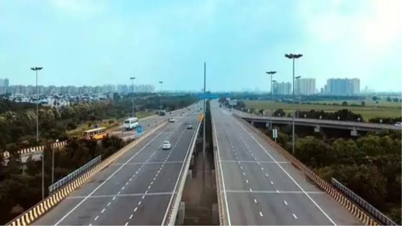 साल 2024 में भारतीयों को मिलेगी इन 5 नए एक्सप्रेसवे की सौगात