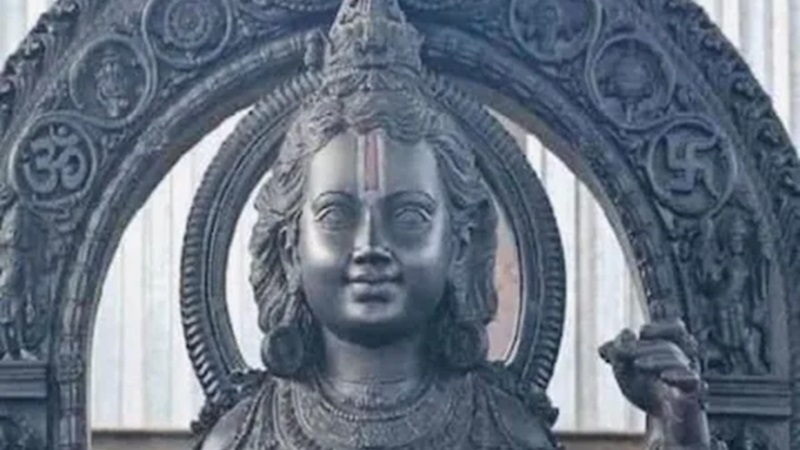 रामलला की मूर्ति में हिन्दू धर्म के सभी बड़े प्रतीक... खासियत जानकर खिल उठेगा मन
