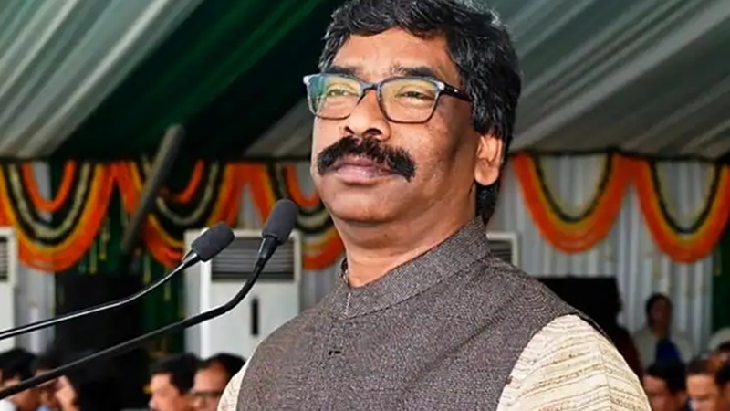 झारखंड के सीएम हेमंत सोरेन से ईडी की सात घंटे तक पूछताछ 