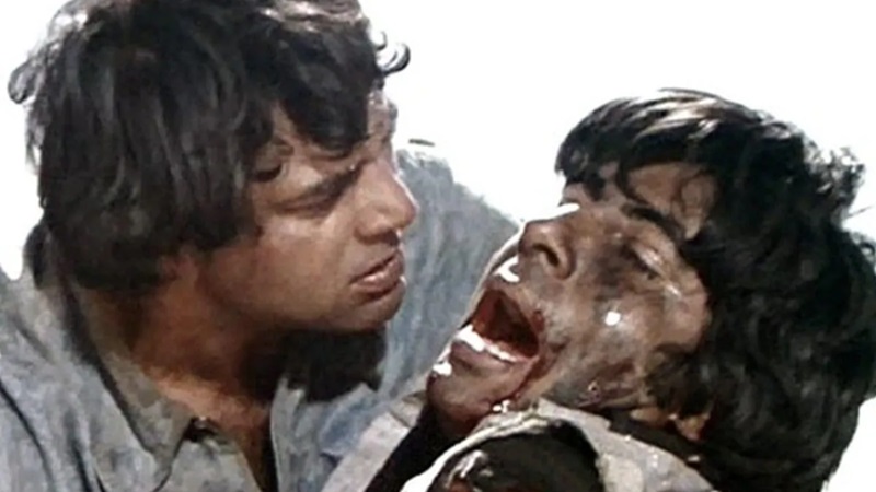 ‘शोले’ में इसलिए हुई थी ‘जय’ की मौत, सालों बाद सामने आया सच