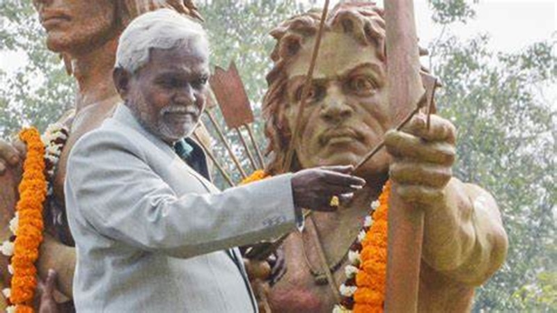 झारखंड: चंपई सोरेन को बड़ा झटका, एक विधायक का समर्थन से इनकार