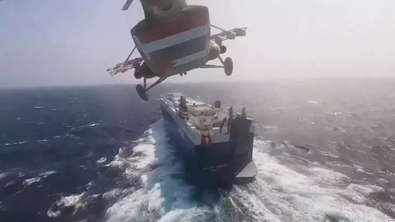 मार्कोस कमांडो ने फिल्मी अंदाज में समुद्री लुटेरों से छुड़ाया मर्चेंट शिप