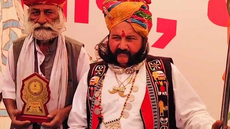 नत्थू लाल नहीं... मूंछें हो तो रामसिंह भाटी जैसी ! 12 फीट लंबाई का नया रिकार्ड