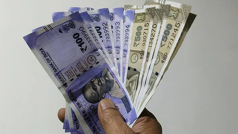 मोदी सरकार ने करोड़ों टैक्सपेयर्स को दी बड़ी खुशखबरी