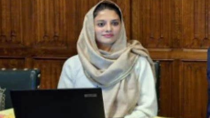 पाकिस्तान और मलाला का जिक्र: ब्रिटेन की संसद में कश्मीर की याना मीर ने पाकिस्तान को धोया