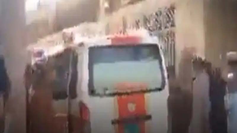 बम धमाकों से दहला पाकिस्तान, कुछ ही घंटों के भीतर दो आत्मघाती हमलों में 60 की मौत