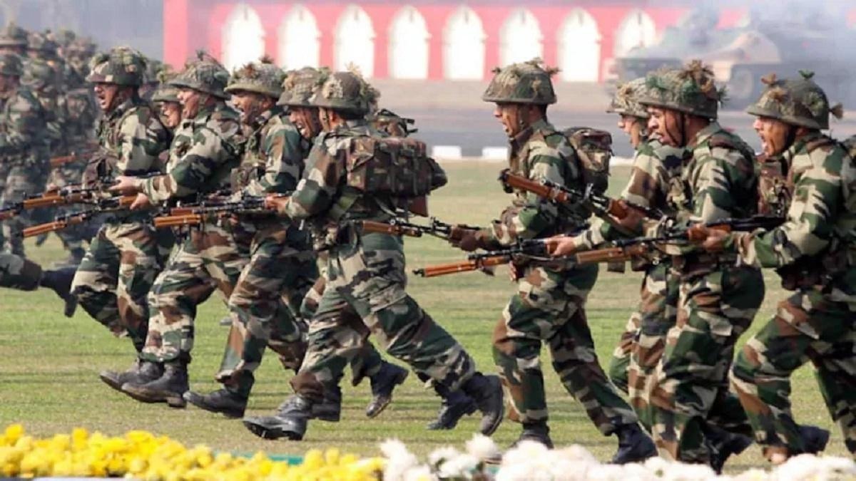 अग्निपथ योजना पर रोक नहीं, हाई कोर्ट ने केंद्र से मांगा जवाब