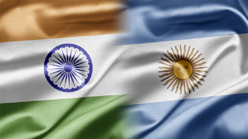 भारत से तेजस और एलयूएच हेलीकॉप्टर खरीदने के बदले क्या देगा अर्जेंटीना...!