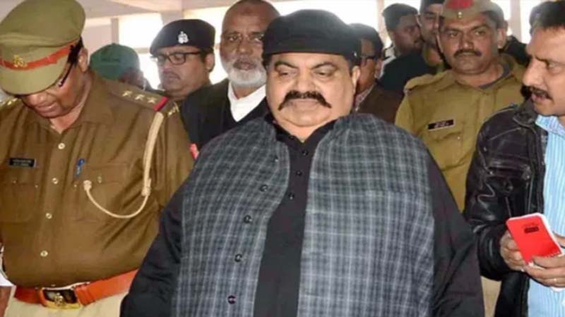 अतीक सहित दोषियों तीनो को मिली उम्रकैद..! मृतक उमेश की मां व बीवी ने की फांसी की मांग, जाएंगे हाई कोर्ट 