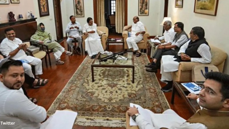 I.N.D.I.A गठबंधन ने लिस्ट जारी कर 14 पत्रकार/एंकर का बहिष्कार किया, इस पर पत्रकारों ने दिया ये तगड़ा रिएक्शन 