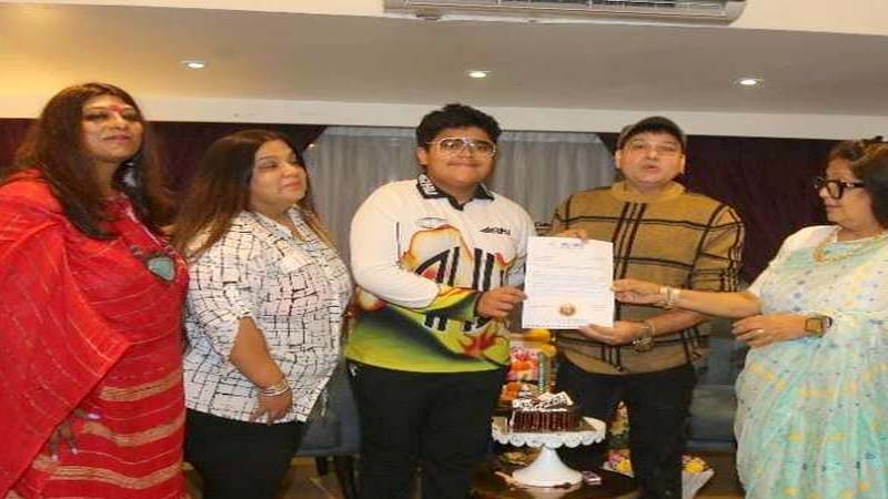 वर्ल्ड बुक ऑफ रिकॉर्ड्स, लंदन जल्द ही जारी करेगा दिवंगत  बप्पी लहरी का एक विशेष कवर और डाक टिकट