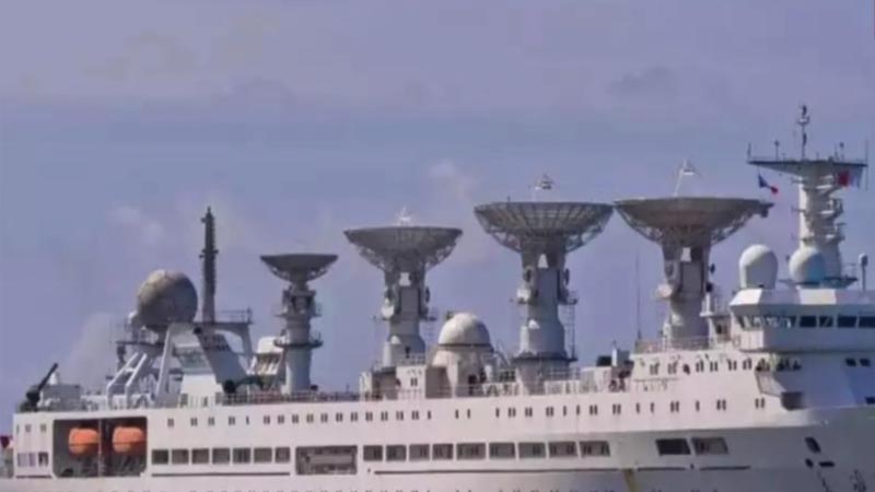 भारत से मदद की चाहत के साथ पीठ में खंजर भी घोंपने की कोशिश में है पड़ोसी श्रीलंका, कर्ज के बोझ तले दबे होने की मजबूरी है या धोखा देने की आदत..