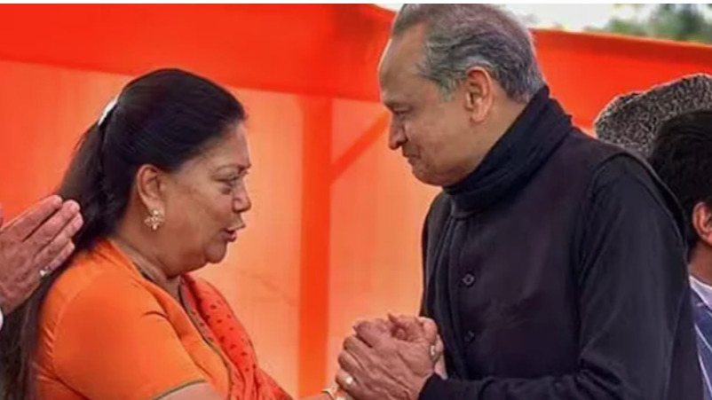 हड़ताल खत्म होने की ख़ुशी के बाद फैला कोरोना का डर ; सीएम गहलोत और वसुंधरा राजे दोनों कोरोना पॉजिटिव;उदयपुर में एक साथ दो मौतें