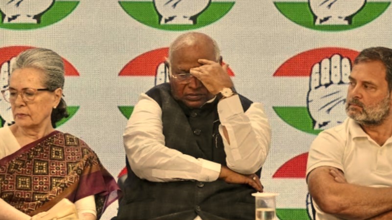 कांग्रेस को आईटी विभाग से 1,823 करोड़ रुपये का नया नोटिस मिला