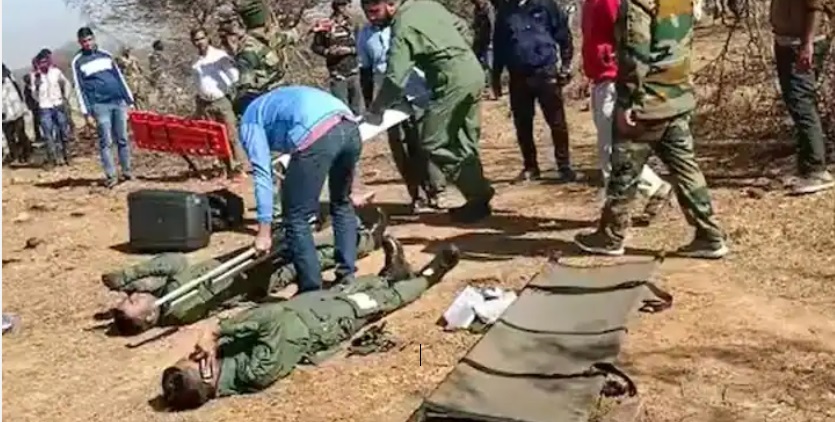 मिराज और सुखोई हवा में टकराए, एक पायलट शहीद, वायुसेना ने दिया हादसे की वजह पता लगाने का आदेश