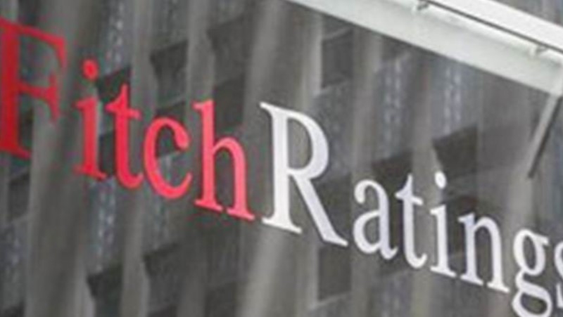 फिच' ने घटाई US की क्रेडिट रेटिंग,गिरा भारतीय शेयर बाजार,निवेशकों के 3.51 लाख करोड़ डूबे