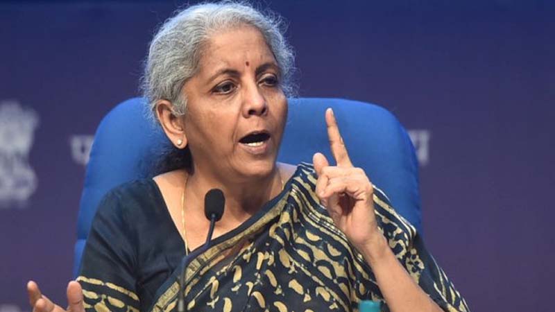 FPO आते जाते रहते हैं, उससे भारतीय अर्थव्यवस्था पर कोई फर्क नहीं..! अडानी हिंडेनबर्ग विवाद पर तोड़ी चुप्पी वित्तमंत्री सीतारमण ने