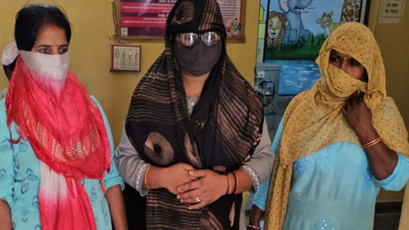 गांजा तस्करी करते पकड़ी गयीं उत्तर प्रदेश की तीन महिलाएं