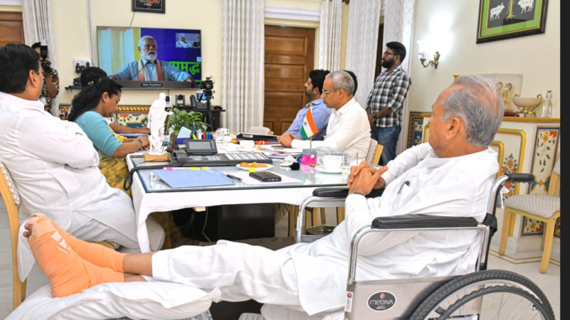 PM की राजस्थान यात्रा में नहीं पहुंचे सीएम गहलोत,जानिए क्या कहा मोदी ने